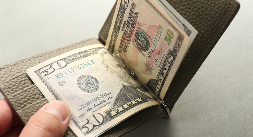 本革 マネークリップ