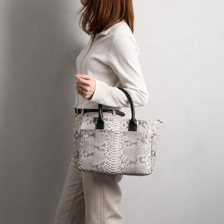 ダイヤモンドパイソン 2WAY ハンドバッグ