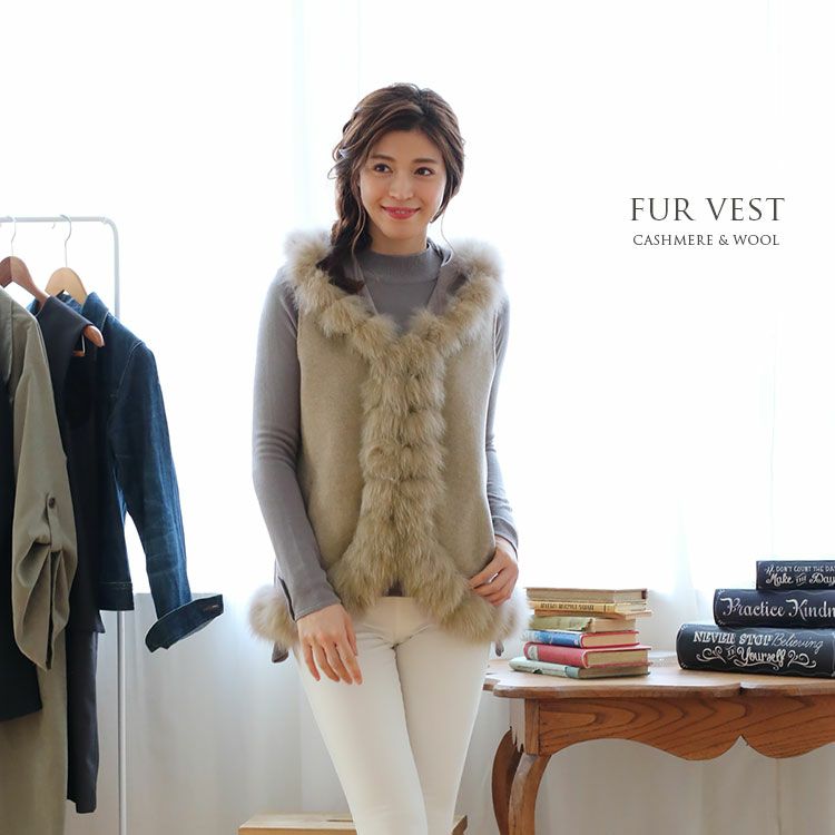 ブルガリア発　RISELIN　ファーベスト　カシミヤミンク混　フード付き　豹柄 ブルガリア発 RISELIN ファーベスト カシミヤミンク混 フード