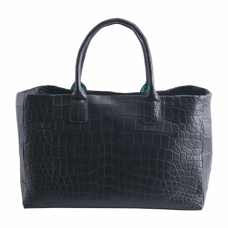 センター取り最高級クロコダイル マット加工ブラックトート 　財布セット クロコダイル トートバッグ センター取り マット 加工 大容量