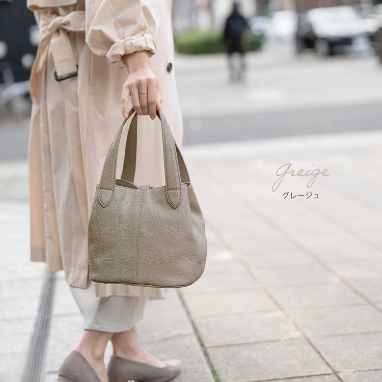 本革レディースキューブバッグキャメル