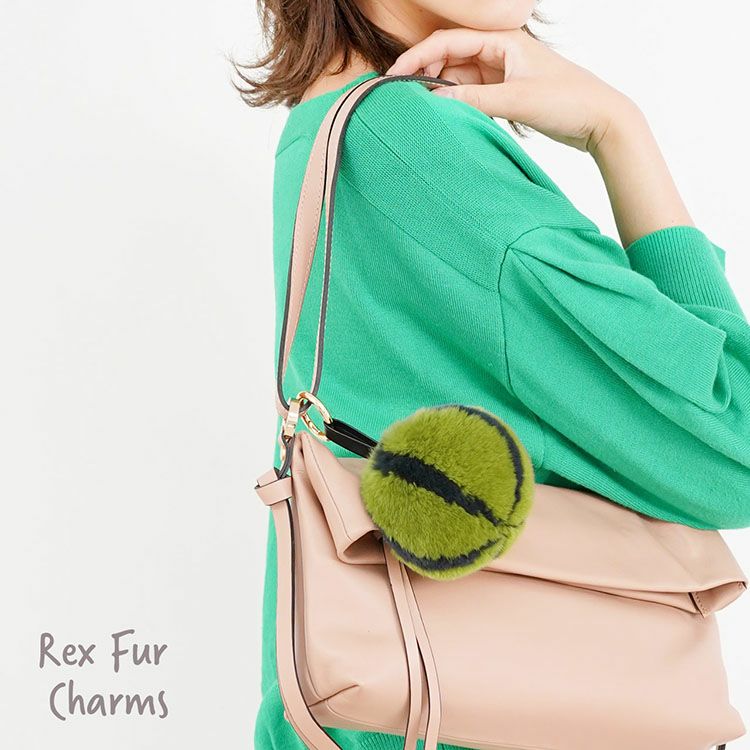 バッグチャームファーチャーム大人かわいいオシャレ