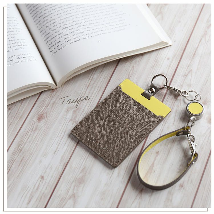 パスケーストープ定期入れ本革バイカラー