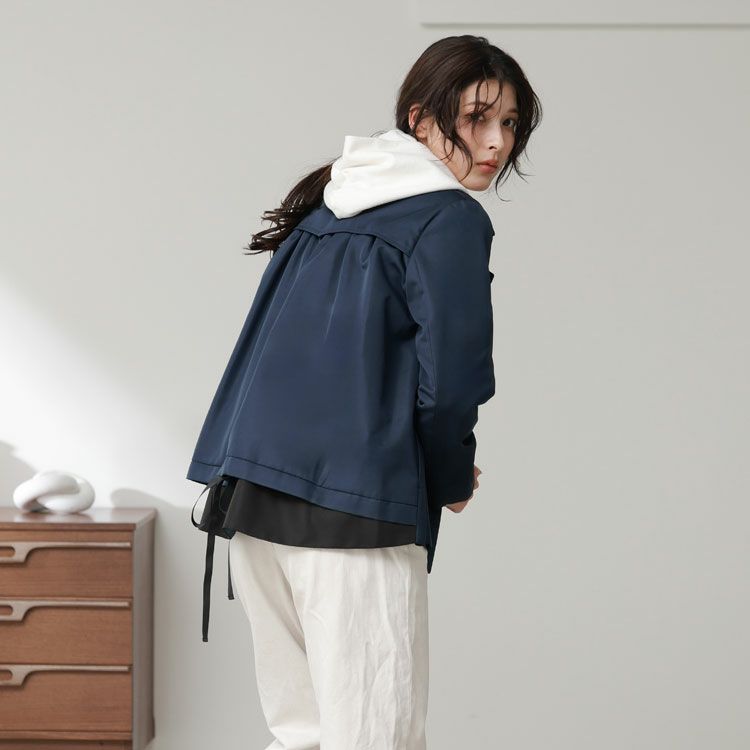 トレンチショート丈バックフレア春アウタージャケット