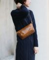 Jamale日本製牛革ショルダーバッグレディーススライドパーツ飛び出すポケット