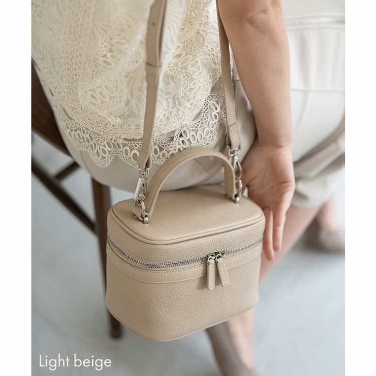 mieno本革バニティーバッグショルダーベルト付きライトベージュ