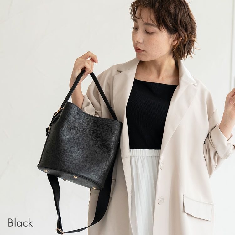 牛革2wayバッグ本革レディース肩掛けハンドバケツ型ブランドmieno収納レディース黒ブラック(07000595r)