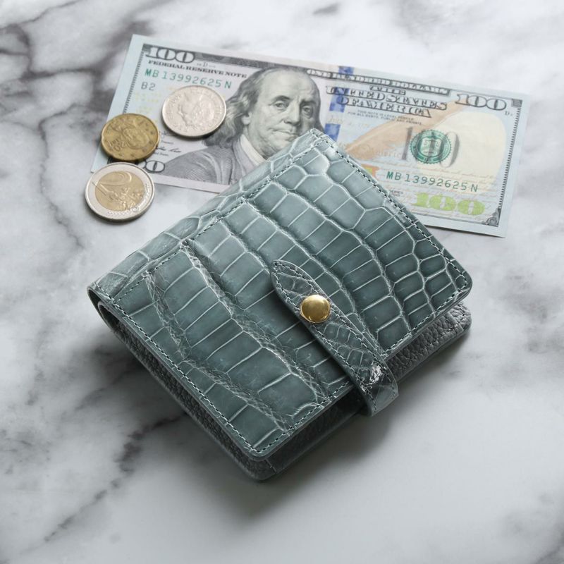 美品未使用高級クロコダイル二つ折り財布 クロコダイル 二つ折り 財布 レディース シャイニング 加工