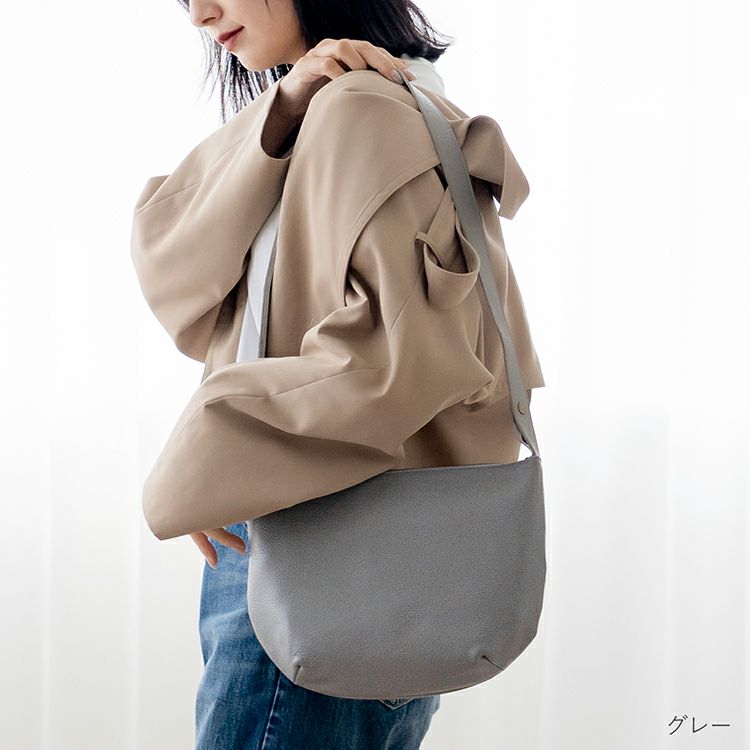 防水レザーショルダーバッグ日本製牛革軽量小さめレディースカバン鞄肩掛け斜め掛けブランド(07000634r)