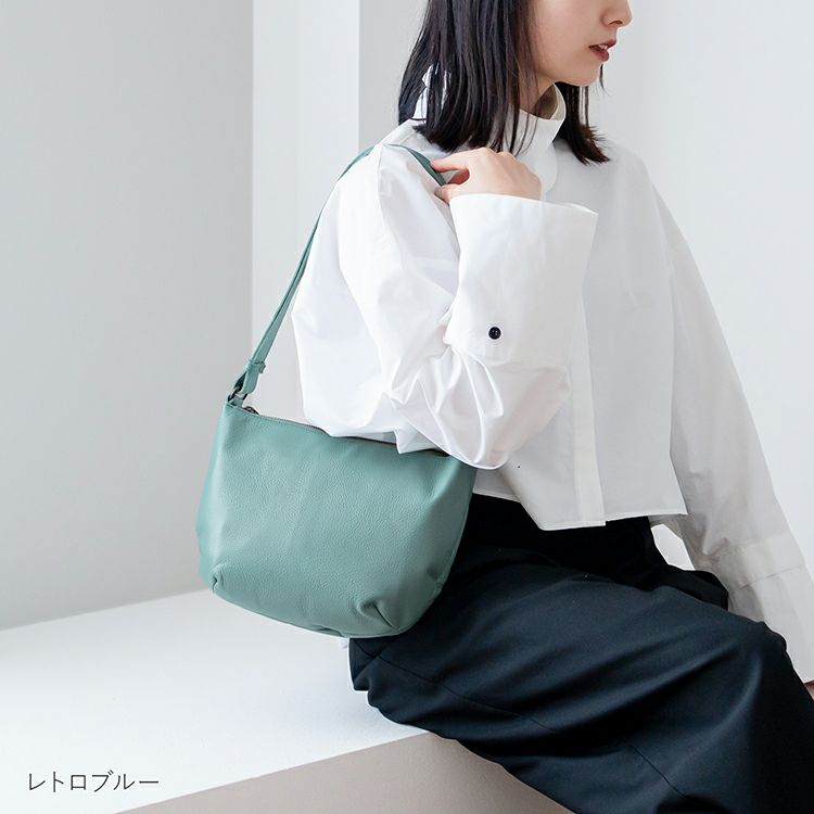 防水レザーショルダーバッグ日本製牛革軽量小さめレディースカバン鞄肩掛け斜め掛けブランド(07000634r)