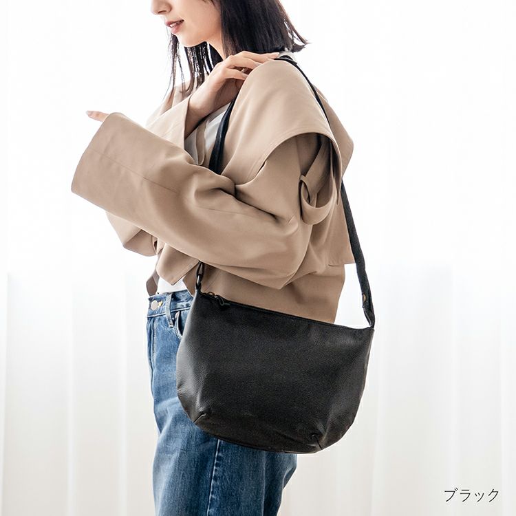 防水レザーショルダーバッグ日本製牛革軽量小さめレディースカバン鞄肩掛け斜め掛けブランド(07000634r)