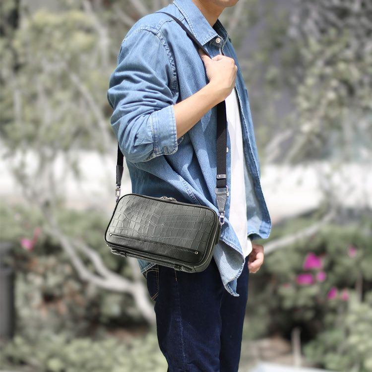 クロコダイルメンズミニバッグ