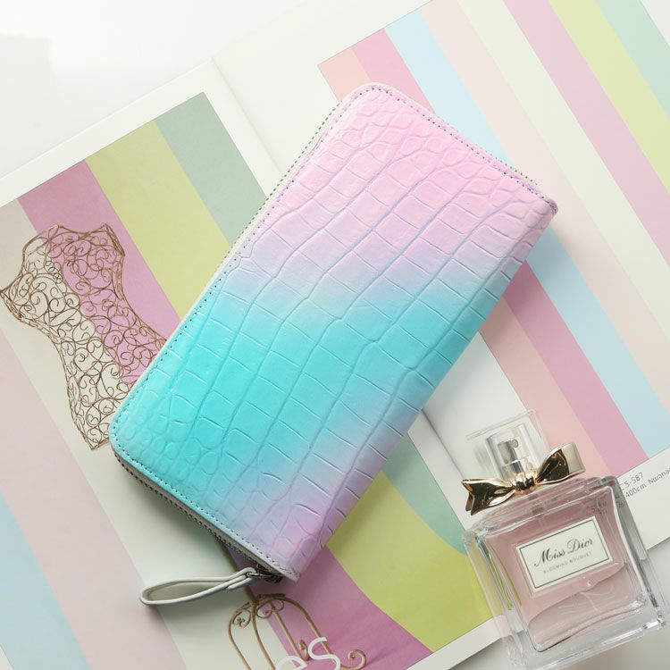 クロコダイルパステルカラーグラデーションデザインラウンドファスナー長財布マット