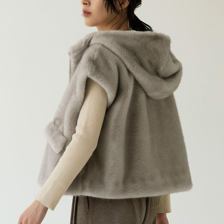 2.6万円からお値下げ◎TEA RIM ミンク × フォックス ファーベスト 2.6万円からお値下げ◎TEA RIM ミンク × フォックス ファー