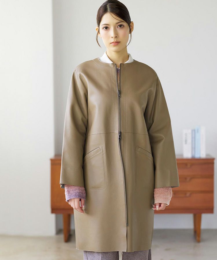 モカベージュリバーシブルラムレザーコート