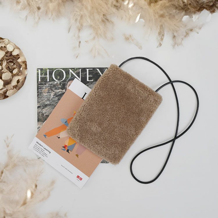 ファーバッグショルダーエコファー斜めがけバッグレディースムートン風フェイク【ネコポスで送料無料】(07000690r)